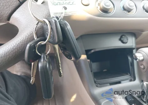 2005 Toyota Camry Le from USA, damaged, VIN 4T1BE30K45U567045